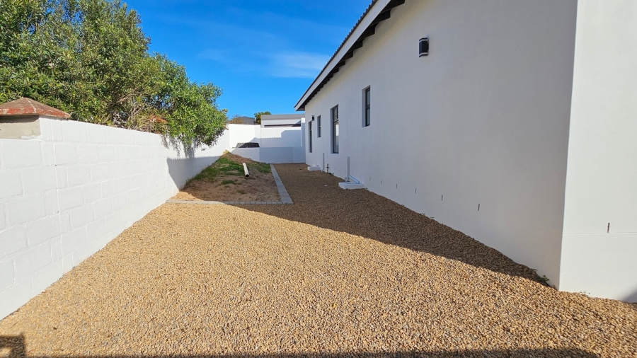 To Let 3 Bedroom Property for Rent in Myburgh Park Western Cape
